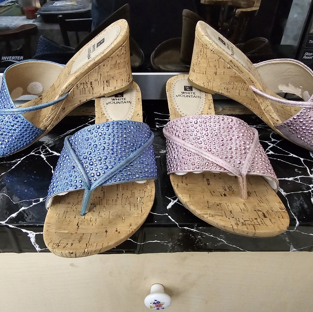 White Mountain Alexandra Ladies 2.5" Slide Sandals - Picture 2 of 6
